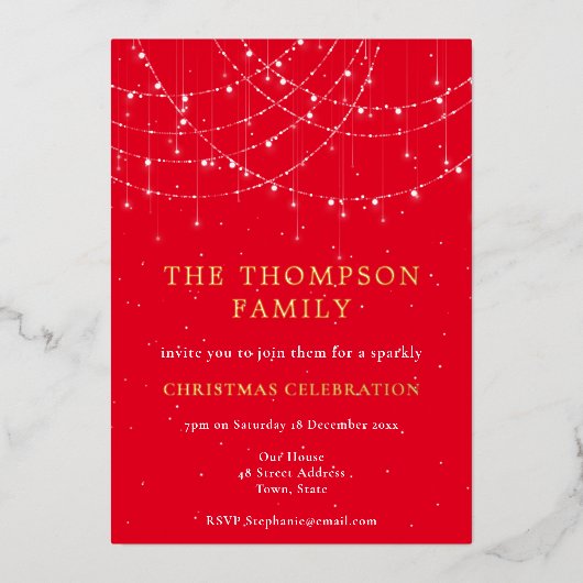 Glam String Light Snow Red-kerstfeest Luxe Folie Uitnodiging (Voorkant)