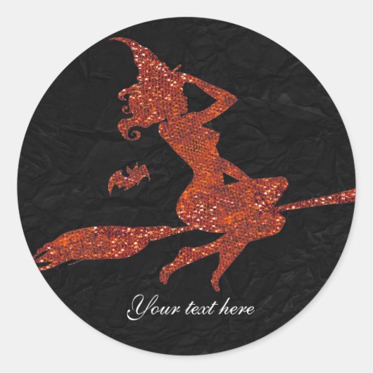 Glam Witch Vliegen op Broom Halloween Party Favor Ronde Sticker (Voorkant)