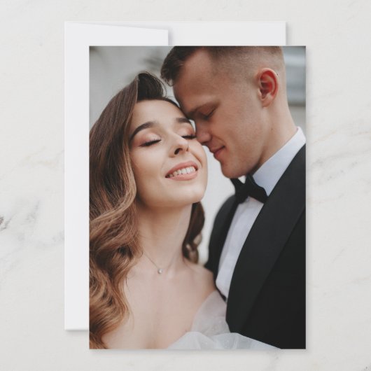 Glam Zwart Goud Script Kalligrafie Foto Bruiloft Kaart (Achterkant)