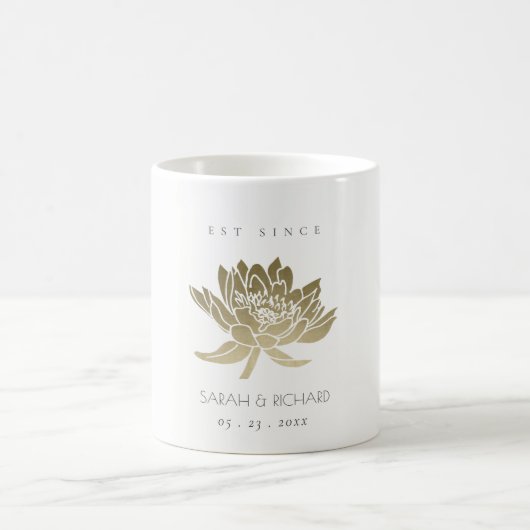 GLAMOROUS BLEEK GOLD WHITE LOTUS BEWAREN DE DATUM KOFFIEMOK (Center)
