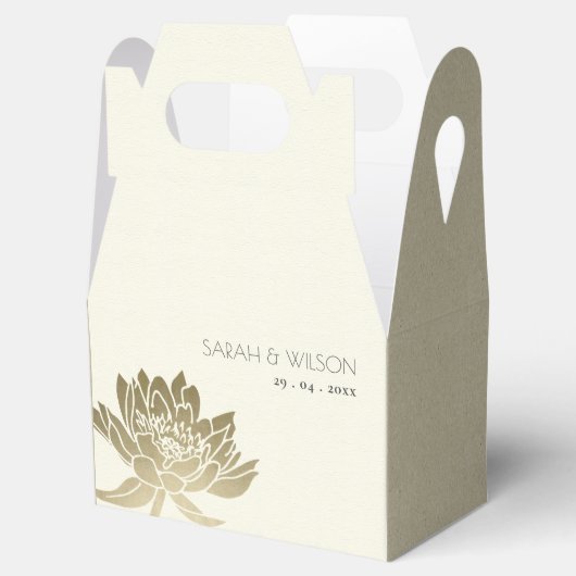 GLAMOROUS BLEEK GOLD WHITE LOTUS FLORAL MONOGRAM BEDANKDOOSJES (Geopend)