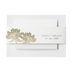 GLAMOROUS BLEEK GOLD WHITE LOTUS FLORAL MONOGRAM UITNODIGINGEN WIKKEL