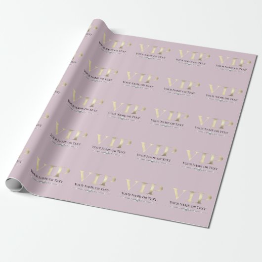 Glamorous Gold VIP op Roze Cadeaupapier (Uitgerold)