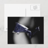 Glamour meisje dat in jeans shorts poist, perfect  briefkaart (Voorkant / Achterkant)