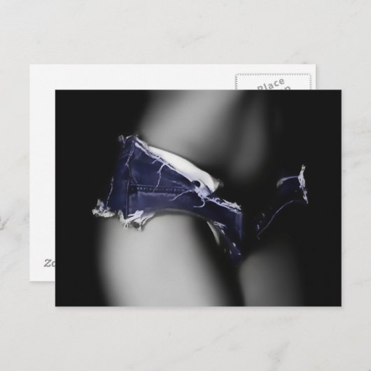 Glamour meisje dat in jeans shorts poist, perfect  briefkaart (Voorkant / Achterkant)