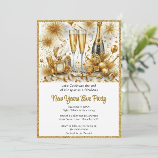 Glamoureus goud op het witte oudejaarsfeest kaart (Staand voorkant)
