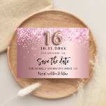 Glamoureus met zoete 16 zwarte roze glitter save the date<br><div class="desc">Een meisje en trendy Save the Date Card for a Sweet 16, 16th verjaardagsfeestje. Blush roze gradiëntachtergrond versierd met roze faux glitter stof. Pas een datum en een naam/tekst aan en voeg deze toe. De tekst: Sparen de Datum wordt geschreven met een groot trendy hand lettered stijlmanuscript met swashes. Nummer...</div>