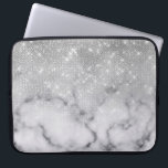 Glamoureus Silver Glitter White Marble Laptop Sleeve<br><div class="desc">Dit chic en glamoureus design is perfect voor de trendy en stijlvolle vrouw. Het schildert een faux met een dunne zilveren glittersequine en wit met een zwarte marmer van het stenen patroon ombre gradiënt. Het is modern, meisjes, en cool. ***BELANGRIJKE NOTA VAN HET ONTWERP: Voor om het even welk verzoek...</div>