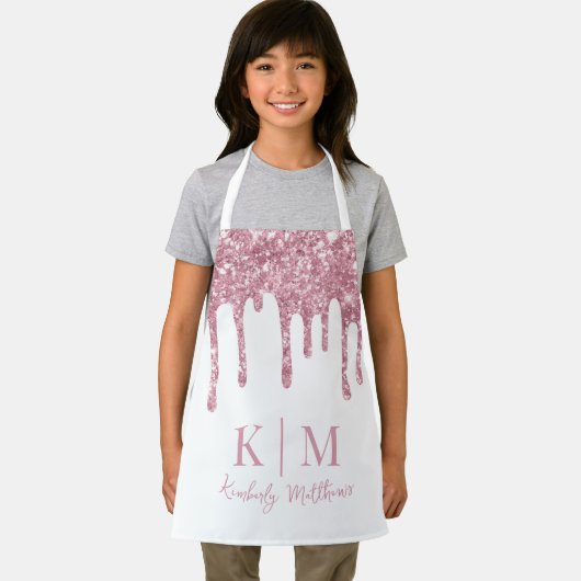 Glamoureuze Roze Glitter Monogram Initialen op Wit Schort (Insitu)