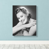 Glamoureuze vrouw canvas afdruk (Insitu (Houten vloer))