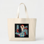 Glamourmodel in klaproos bloembed, kunst door Leah Grote Tote Bag (Voorkant)