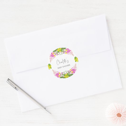Glanzend geel roze Wildflower Script Ronde Sticker (Envelop)
