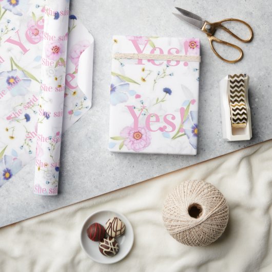 Glanzend Inpakpapier Bloemig Ze zei Ja! (Crafts)