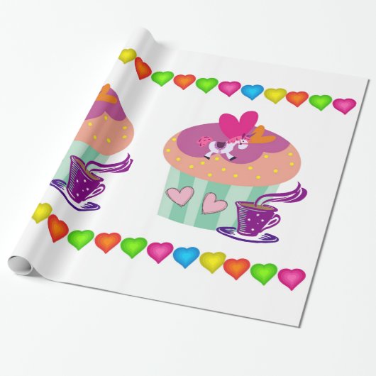 Glanzend wrapppapier, Cupcakes Colorful Hearts Cadeaupapier (Uitgerold)