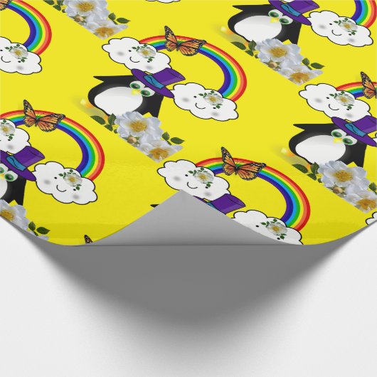 Glanzend wrapppapier, Penguin Rainbow Sun Clouds Cadeaupapier (Hoek)