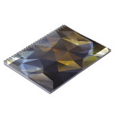 Glanzende driehoek , diamanttextuur. notitieboek (Linkerzijde)