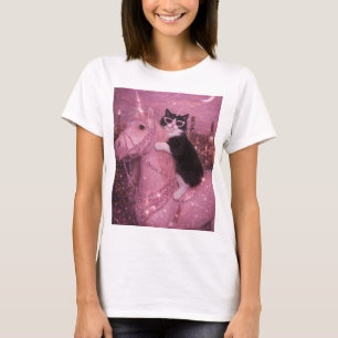 Glanzende Eenhoorn Kat Onder Fonkelende Stad T-shirt