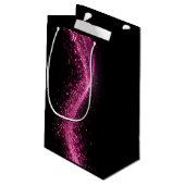 Glanzende papieren zak in roze pailletten is zwart klein cadeauzakje (Achterkant Gekanteld)