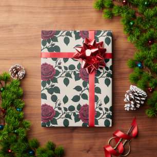 Glanzende scharlakenrozen met donkergroene bladere cadeaupapier