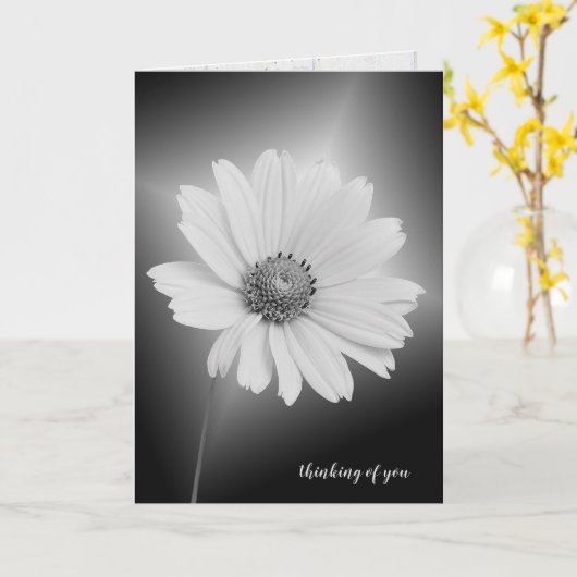 glanzende witte kosmos denkt aan jou kaart (Gele Bloem)