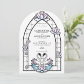 Glas in lood grillige zwanen water lelies bruiloft kaart (Staand voorkant)