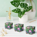 Glas in lood Lotus Favor Boxes Bedankdoosjes<br><div class="desc">Verbeter uw speciale gelegenheden met onze Glas in lood Lotus Favor Boxes. Perfect voor het toevoegen van een vleugje elegantie aan bruiloften, feesten of feesten, deze dozen zijn ideaal voor het presenteren van kleine geschenken of traktaties aan uw gasten. Verhoog uw evenement met deze prachtige en unieke gunstboxen die een...</div>