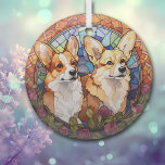 Glas in lood Twin Corgi Dogs Christmas Glas Ornament<br><div class="desc">Schattige tweelinghonden van Corgi zijn het kenmerk van dit  ornament Holiday. De achtergrond heeft een overwegend blauw gebrandschilderd glasuiterlijk,  met een bronzen rand en paarse en groene bladeren aan de onderkant. Dit ornament maakt een mooie kous stuffer of decoratie voor het huishouden die van een kleine Corgi hond houdt!</div>