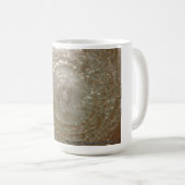 Glas met gespleten massa op een koffiemok (Voorkant rechts)