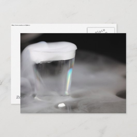 Glas met water en droog ijs briefkaart (Voorkant / Achterkant)