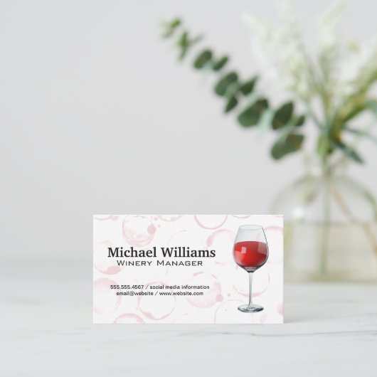 glas van rode wijn | Wijnvlekken achtergrond Visitekaartje (Staand voorkant)