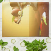 Glasmand met vruchten en vlinder theedoek (Gevouwen)