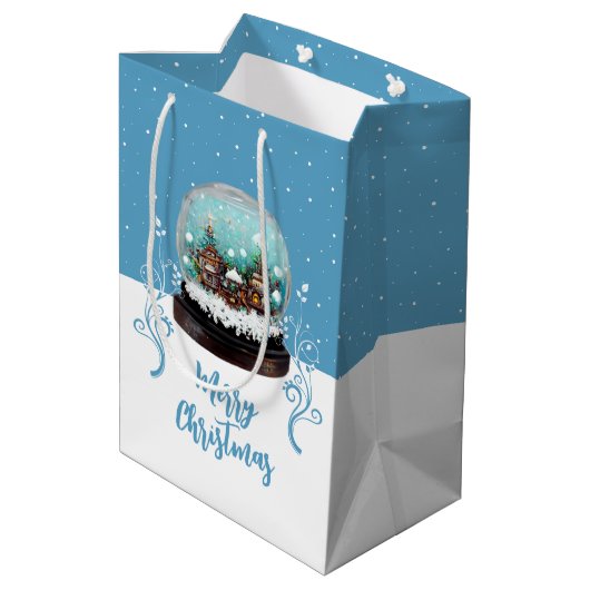 Glass Snowball Winter Village Blue Merry Kerstry Medium Cadeauzakje (Achterkant Gekanteld)