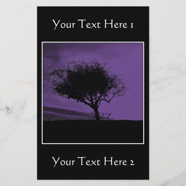 Glastonbury Hawthorn. Boom op Hill. Violet, zwart. (Voorkant)