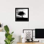 Glastonbury Hawthorn. Boom. Zwart-wit. Poster (Thuiskantoor)