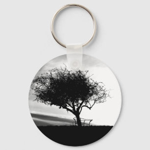Glastonbury Hawthorn. Boom. Zwart-wit. Sleutelhanger