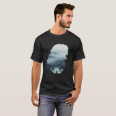 Glavend Zwaard Fantasie Berg Silhouet T-shirt (Voorkant volledig)