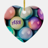 Glazen bolletjes in pasteelkleuren, jouw tekst keramisch ornament (Voorkant)