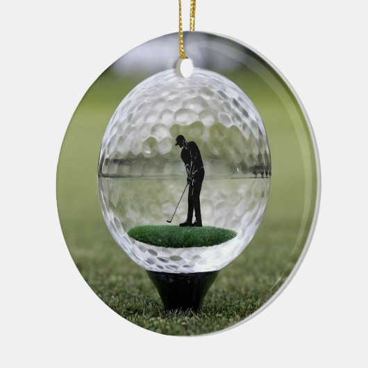 Glazen golfbal met golfspeler binnen, keramisch ornament (Links)