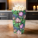 Glazen Lotus Popcorn Favor Dozen Bedankdoosjes<br><div class="desc">Voeg een vleugje etherische schoonheid toe aan uw evenementen met onze Stained Glass Lotus Popcorn Favor Boxes. Geïnspireerd door de ingewikkelde patronen van glas-in-loodramen, hebben deze dozen hypnotiserende lotusontwerpen die elegantie uitstralen. Perfect voor het verpakken van popcorn of andere traktaties voor bruiloften, feesten of speciale gelegenheden, deze favor-dozen zullen een...</div>