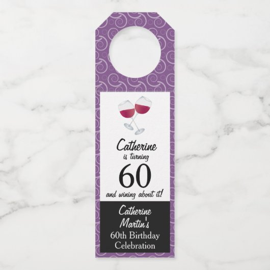 Glazen rode wijn | 60ste verjaardagsfeestje flessenhanger (Voorkant)