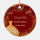 Glazen ruiten met Quinceanera-rode goudjurk Keramisch Ornament (Achterkant)