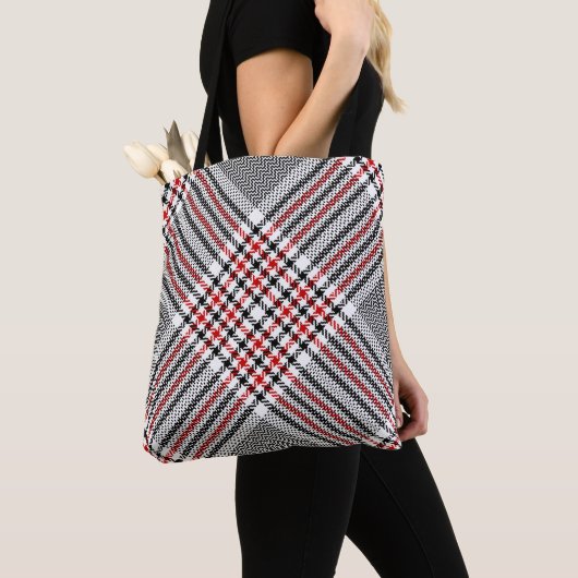 Glen plaid patroon. Zwart, rood, wit, naadloos tee Tote Bag (Dichtbij)