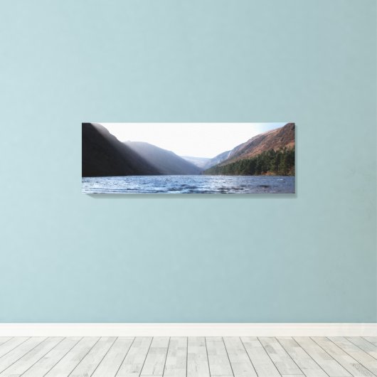 Glendalough - bovenmeer canvas afdruk (Insitu (Houten vloer))