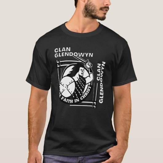 Glendowyn Clan Gaelic Motto Swordsman T-shirt (Voorkant)