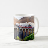 Glenfinnan viaduct stoomtrein mok (Voorkant rechts)
