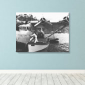 Glenn Martin w. China Clipper Canvas Afdruk (Insitu (Houten vloer))