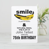 Glimlach is goed voor gezondheid 75e verjaardag ui kaart (Staand voorkant)