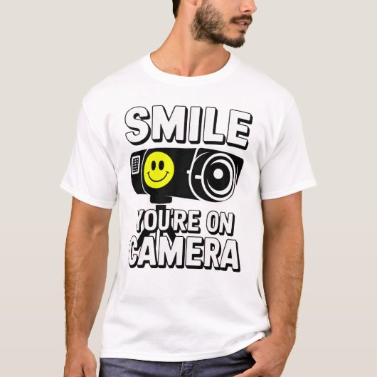 Glimlach, je staat op camera t-shirt (Voorkant)