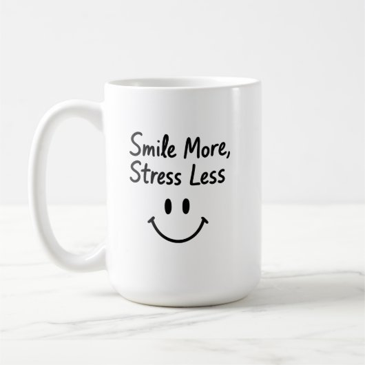 Glimlach meer, stress minder doedel ontwerp koffiemok (Links)
