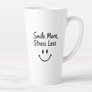 Glimlach meer, stress minder doedel ontwerp latte mok